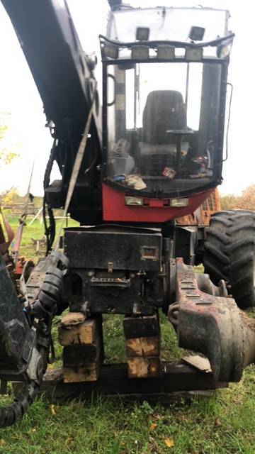 Harwester Valmet 911 Komatsu - Kabina - Hytt för Skördare: bild 1 Harwester Valmet 911 Komatsu - Kabina - Hytt för Skördare: bild 1