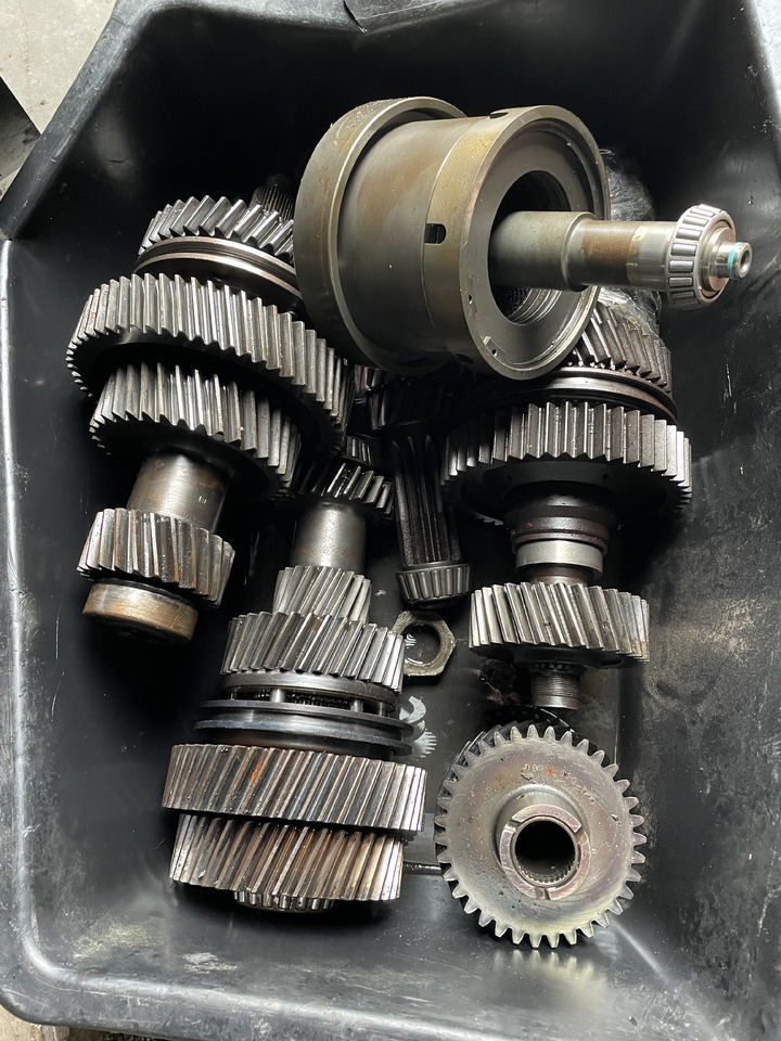 JCB Fastrac - tryby kosza skrzyni biegów - Växellåda och reservdelar för Byggmaskiner: bild 1 JCB Fastrac - tryby kosza skrzyni biegów - Växellåda och reservdelar för Byggmaskiner: bild 1