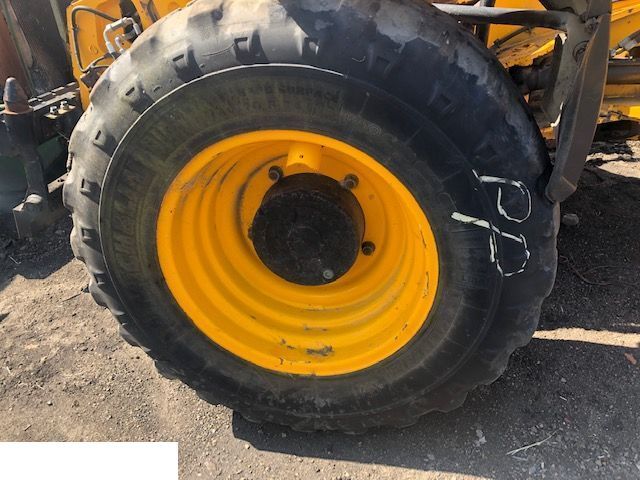 JCB - Koło ~ Opona 460/70 R24 - Felga 16x24 - Komplett hjul för Materialhanteringsutrustning: bild 5 JCB - Koło ~ Opona 460/70 R24 - Felga 16x24 - Komplett hjul för Materialhanteringsutrustning: bild 5
