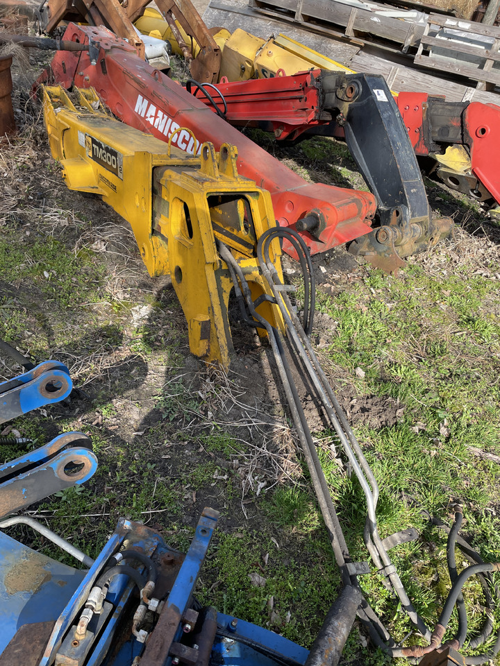 JCB TM300 TM310 - maszt teleskop - Bom för Byggmaskiner: bild 2 JCB TM300 TM310 - maszt teleskop - Bom för Byggmaskiner: bild 2