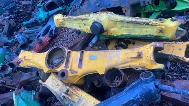 Jcb 3cx - obudowa mostu przedniego 448/42401 - Axel och reservdelar för Lantbruksmaskiner: bild 1 Jcb 3cx - obudowa mostu przedniego 448/42401 - Axel och reservdelar för Lantbruksmaskiner: bild 1