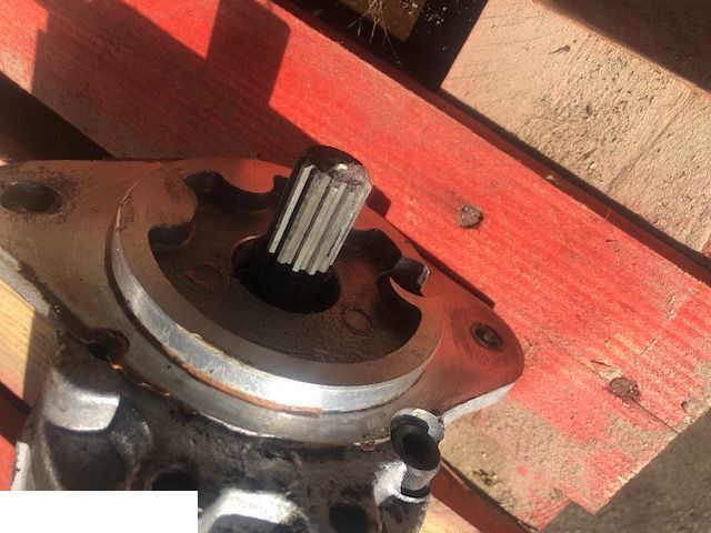 Jcb Fastrack - Pompa Hydrauliczna - Hydraulpump för Lantbruksmaskiner: bild 2 Jcb Fastrack - Pompa Hydrauliczna - Hydraulpump för Lantbruksmaskiner: bild 2