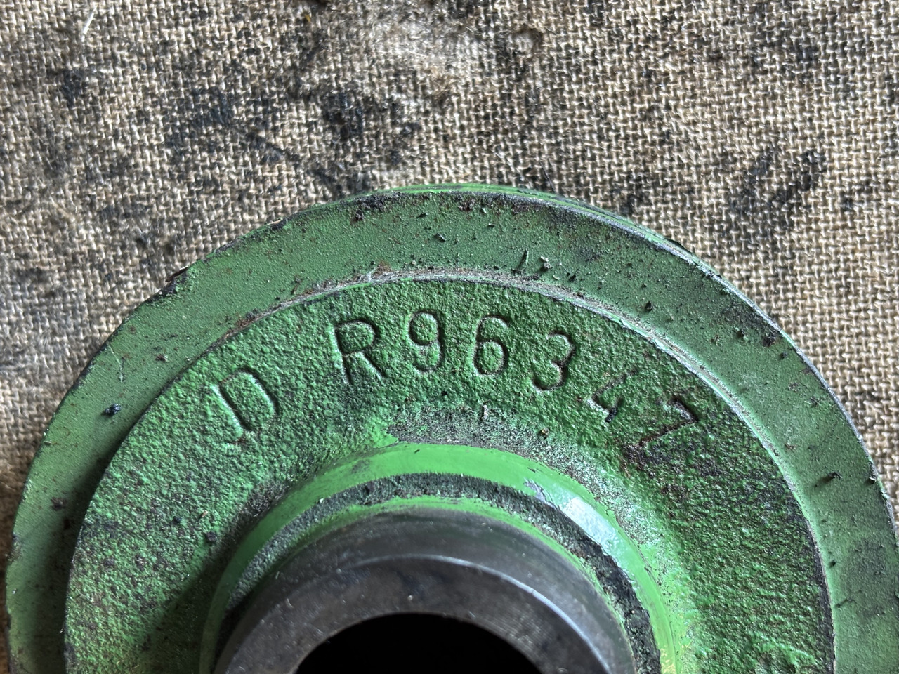 John Deere 1032 1042 1052 4045 Koło Prowadzące R96347 - Larvband - Rulle för Lantbruksmaskiner: bild 2 John Deere 1032 1042 1052 4045 Koło Prowadzące R96347 - Larvband - Rulle för Lantbruksmaskiner: bild 2