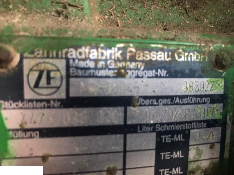 John Deere 3400 - CZĘŚCI - Felgi - Fälg för Lantbruksmaskiner: bild 4 John Deere 3400 - CZĘŚCI - Felgi - Fälg för Lantbruksmaskiner: bild 4