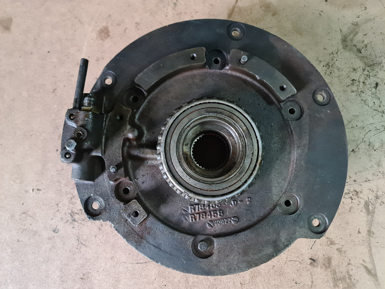 John Deere 4055, 4255, 4455 Sprzęgło kompletne RE13237 R94370 RE25562 R85784 R71795 R91366 - Koppling och reservdelar för Lantbruksmaskiner: bild 1 John Deere 4055, 4255, 4455 Sprzęgło kompletne RE13237 R94370 RE25562 R85784 R71795 R91366 - Koppling och reservdelar för Lantbruksmaskiner: bild 1