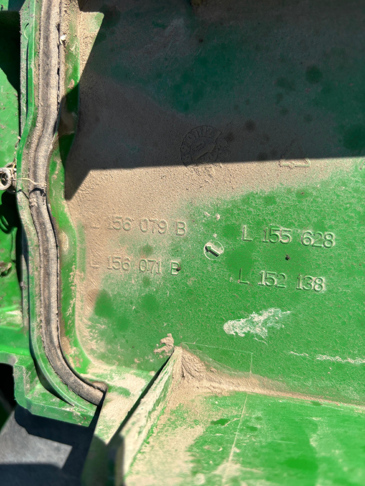 John Deere 6010 6200 6400 6510 Pokrywa obudowy filtra powietrza kabinowego AL153003 - Kabinfilter för Lantbruksmaskiner: bild 3 John Deere 6010 6200 6400 6510 Pokrywa obudowy filtra powietrza kabinowego AL153003 - Kabinfilter för Lantbruksmaskiner: bild 3