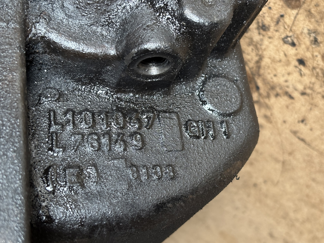 Drivaxel för Lantbruksmaskiner John Deere 6110, 6000, 6010 Przystawka Przedniego Napędu L76149 L101047: bild 6 Drivaxel för Lantbruksmaskiner John Deere 6110, 6000, 6010 Przystawka Przedniego Napędu L76149 L101047: bild 6