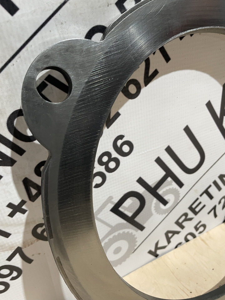 John Deere 6300 6100 6200 6400 - przekładka tarcza sprzęgła R337522 - Kopplingslamell för Lantbruksmaskiner: bild 2 John Deere 6300 6100 6200 6400 - przekładka tarcza sprzęgła R337522 - Kopplingslamell för Lantbruksmaskiner: bild 2