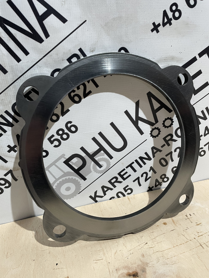 John Deere 6300 6100 6200 6400 - przekładka tarcza sprzęgła R337522 - Kopplingslamell för Lantbruksmaskiner: bild 1 John Deere 6300 6100 6200 6400 - przekładka tarcza sprzęgła R337522 - Kopplingslamell för Lantbruksmaskiner: bild 1