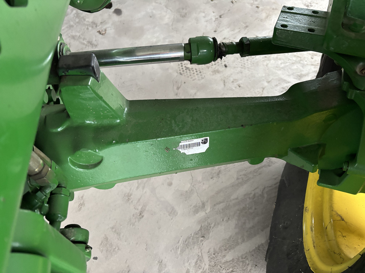 John Deere 6510, 6610 Most Obudowa Wału Przednia Lewa AL116584 - Framaxel för Lantbruksmaskiner: bild 2 John Deere 6510, 6610 Most Obudowa Wału Przednia Lewa AL116584 - Framaxel för Lantbruksmaskiner: bild 2