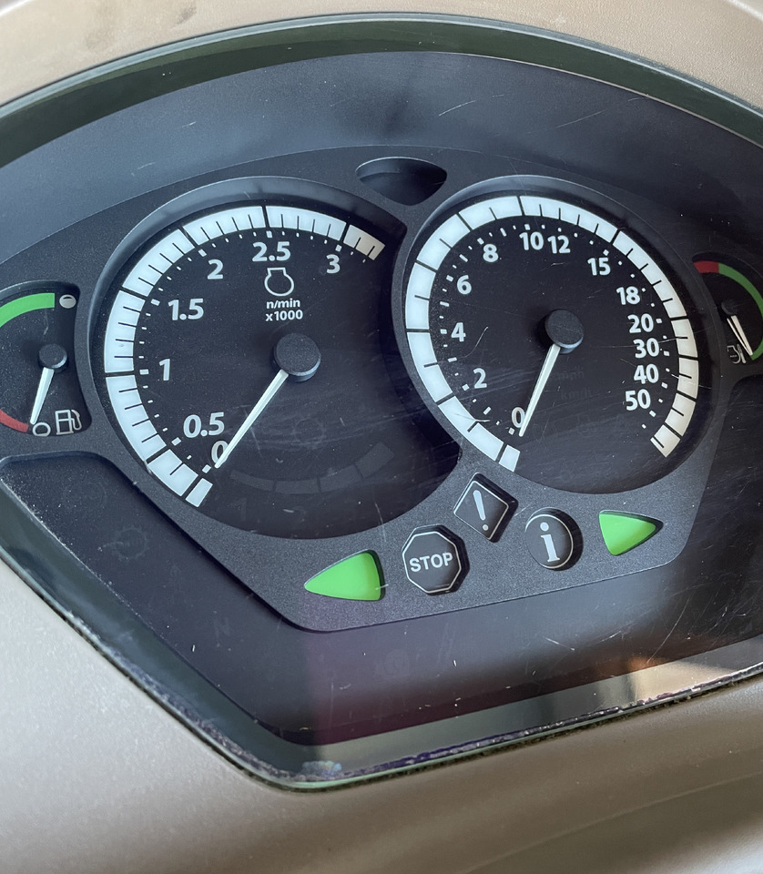 John Deere 6534 - moduł zegary panel instrumentów rewers - AL179168 - Instrumentbräda för Lantbruksmaskiner: bild 2 John Deere 6534 - moduł zegary panel instrumentów rewers - AL179168 - Instrumentbräda för Lantbruksmaskiner: bild 2