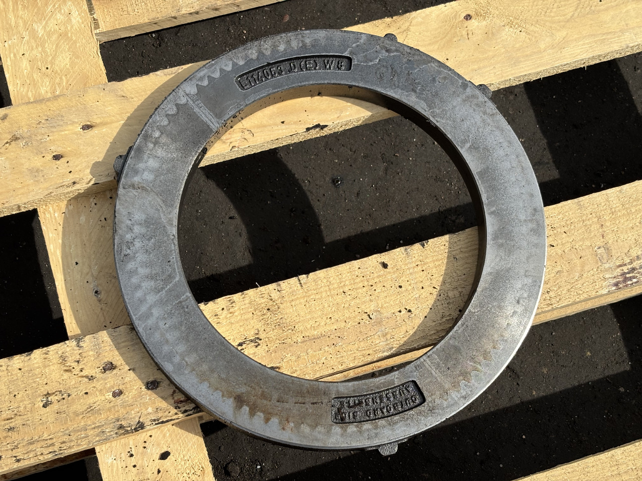 John Deere 6630 Tarcza Płytka Hamulcowa L114053 - Bromsskivor för Lantbruksmaskiner: bild 1 John Deere 6630 Tarcza Płytka Hamulcowa L114053 - Bromsskivor för Lantbruksmaskiner: bild 1