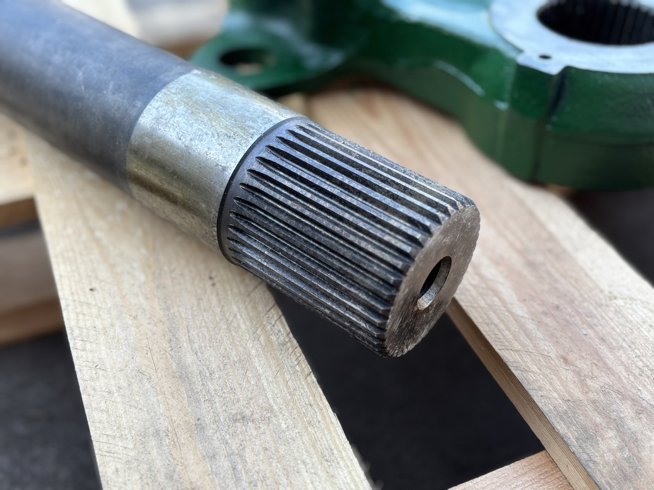 John Deere 6800 6900 7000 Wałek + ramiona podnośnika komplet R126713 L100694 - Momentstag för Lantbruksmaskiner: bild 2 John Deere 6800 6900 7000 Wałek + ramiona podnośnika komplet R126713 L100694 - Momentstag för Lantbruksmaskiner: bild 2