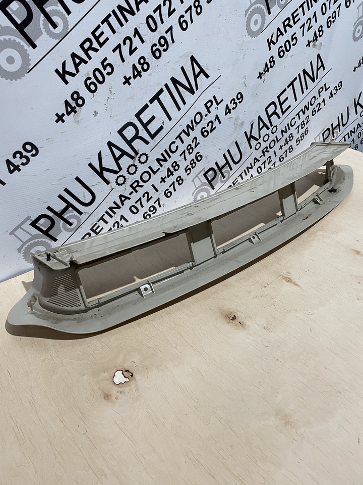 John Deere 6920S - konsola plastik wnętrza nad głową L153484 AL207534 - Instrumentbräda för Lantbruksmaskiner: bild 3 John Deere 6920S - konsola plastik wnętrza nad głową L153484 AL207534 - Instrumentbräda för Lantbruksmaskiner: bild 3