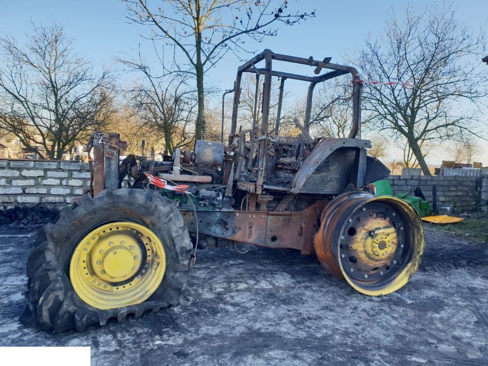 John Deere 7710 - CZĘŚCI - Felgi - Fälg för Lantbruksmaskiner: bild 1 John Deere 7710 - CZĘŚCI - Felgi - Fälg för Lantbruksmaskiner: bild 1