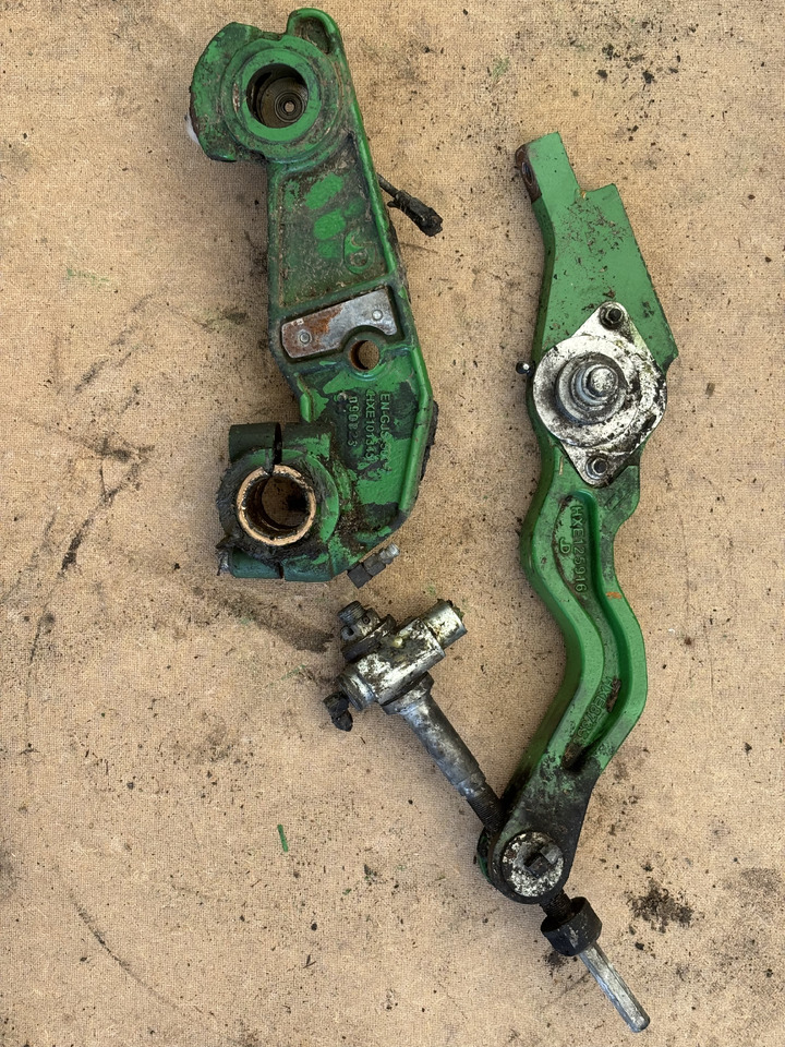 John Deere 8200 8600 9600 9800 Dźwignia HXE125916 HXE101345 - Styrning för Lantbruksmaskiner: bild 2 John Deere 8200 8600 9600 9800 Dźwignia HXE125916 HXE101345 - Styrning för Lantbruksmaskiner: bild 2