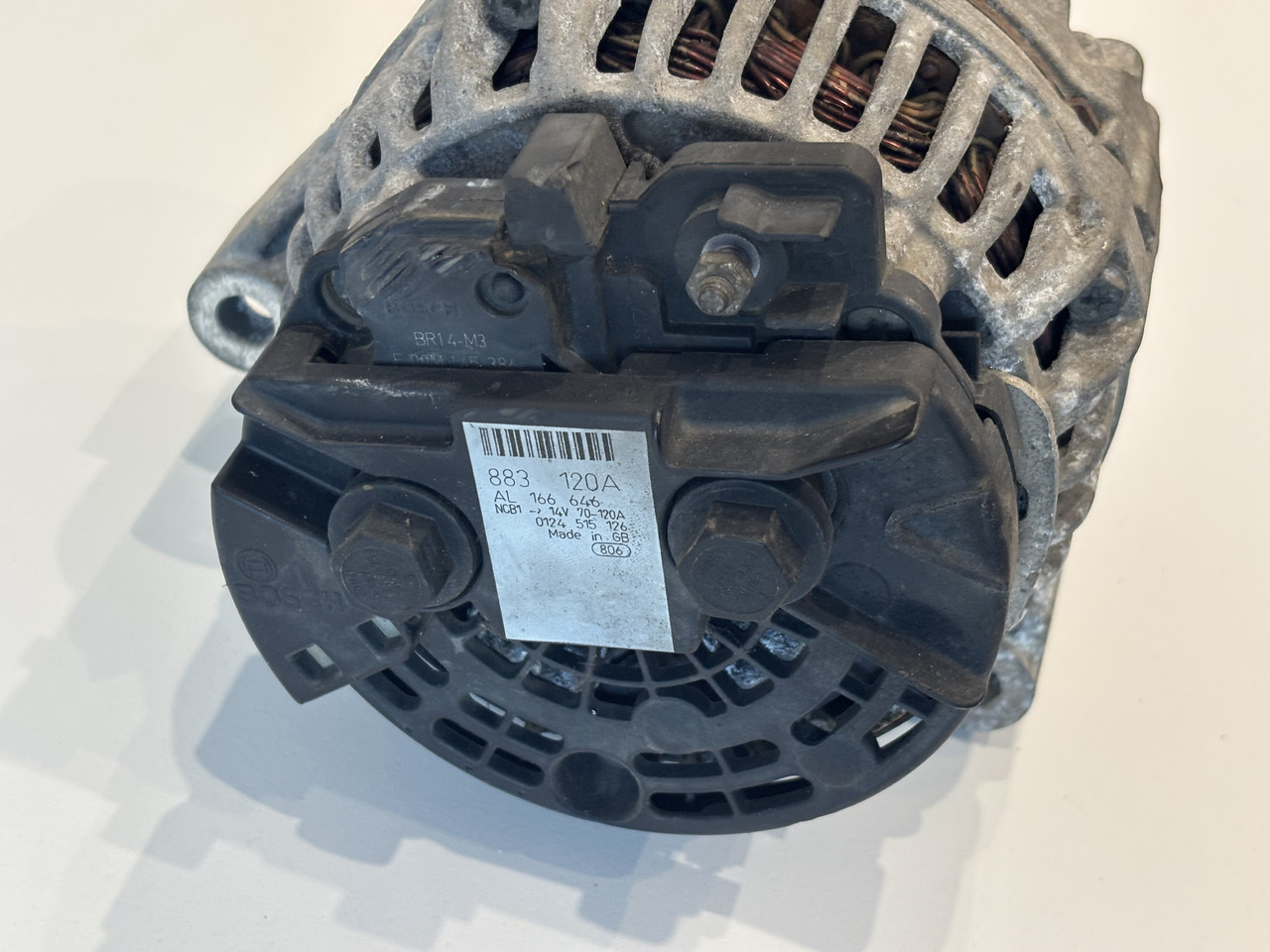 John Deere Alternator AL166646 379IA1095 Bosch 0124515126 - Generator för Lantbruksmaskiner: bild 2 John Deere Alternator AL166646 379IA1095 Bosch 0124515126 - Generator för Lantbruksmaskiner: bild 2