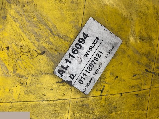 John Deere - Felga 15x28 - Fälg för Lantbruksmaskiner: bild 3 John Deere - Felga 15x28 - Fälg för Lantbruksmaskiner: bild 3