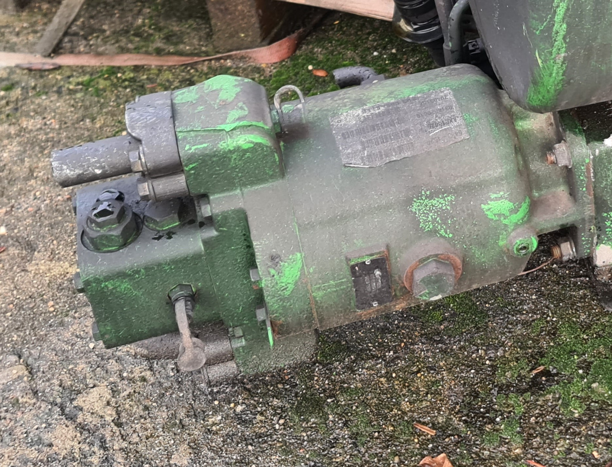 John Deere S5 S7 T5 T6 W540 W650 S770 S660 Pompa Hydrauliczna AXE15826 - Hydraulpump för Lantbruksmaskiner: bild 1 John Deere S5 S7 T5 T6 W540 W650 S770 S660 Pompa Hydrauliczna AXE15826 - Hydraulpump för Lantbruksmaskiner: bild 1