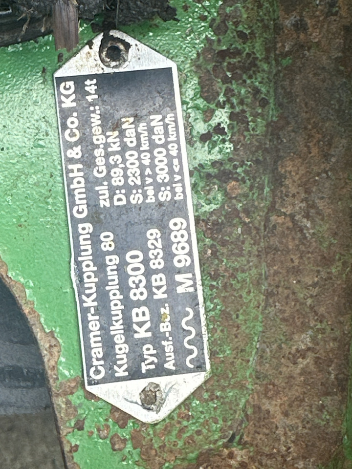 John deere zaczep k80 - Ram/ Chassi för Lantbruksmaskiner: bild 3 John deere zaczep k80 - Ram/ Chassi för Lantbruksmaskiner: bild 3