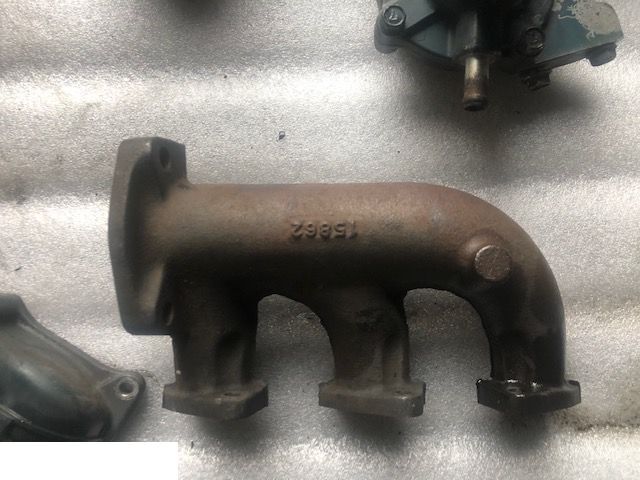 Kubota D722 - Kolektor Wydechowy - Avgasgrenrör för Lantbruksmaskiner: bild 1 Kubota D722 - Kolektor Wydechowy - Avgasgrenrör för Lantbruksmaskiner: bild 1