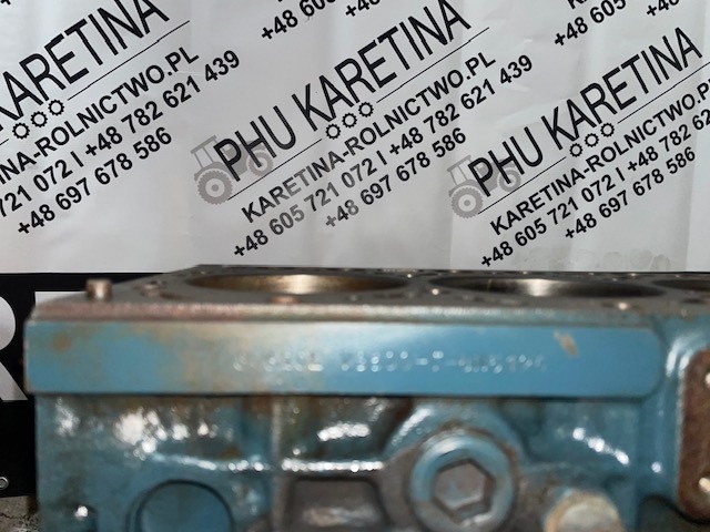 Kubota V3600 , V3300 kolektor wydechowy turbospręźarka turbina - Avgasgrenrör för Lantbruksmaskiner: bild 1 Kubota V3600 , V3300 kolektor wydechowy turbospręźarka turbina - Avgasgrenrör för Lantbruksmaskiner: bild 1