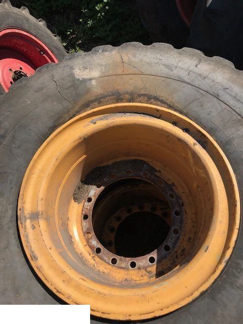 Liebherr L550 - Felga - Fälg för Byggmaskiner: bild 1 Liebherr L550 - Felga - Fälg för Byggmaskiner: bild 1