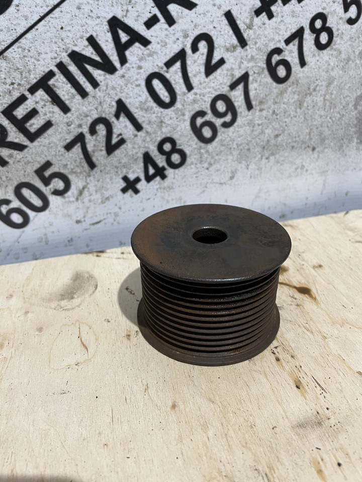 MAN Fendt 930 - koło pasowe rolka alternatora F920901010020 - Generator för Lantbruksmaskiner: bild 1 MAN Fendt 930 - koło pasowe rolka alternatora F920901010020 - Generator för Lantbruksmaskiner: bild 1