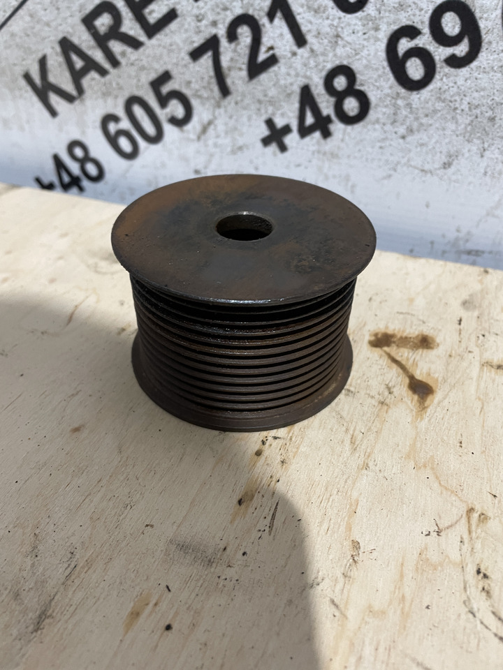 MAN Fendt 930 - koło pasowe rolka alternatora F920901010020 - Generator för Lantbruksmaskiner: bild 3 MAN Fendt 930 - koło pasowe rolka alternatora F920901010020 - Generator för Lantbruksmaskiner: bild 3