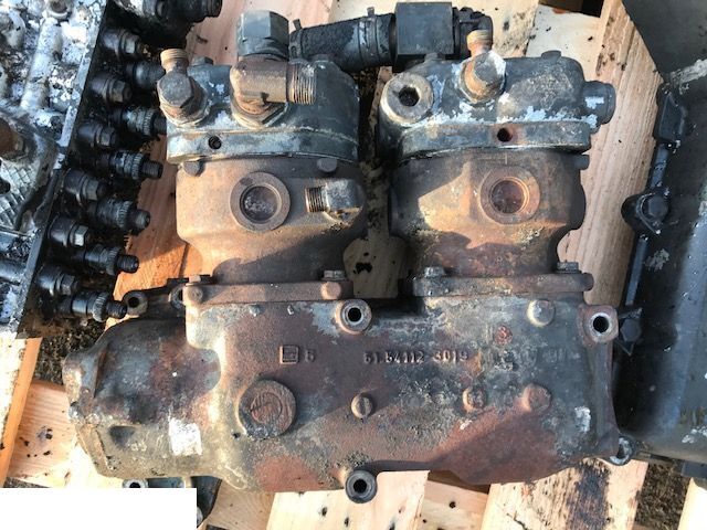 Man D2866 - Spręźarka - Kompressor för Lantbruksmaskiner: bild 1 Man D2866 - Spręźarka - Kompressor för Lantbruksmaskiner: bild 1