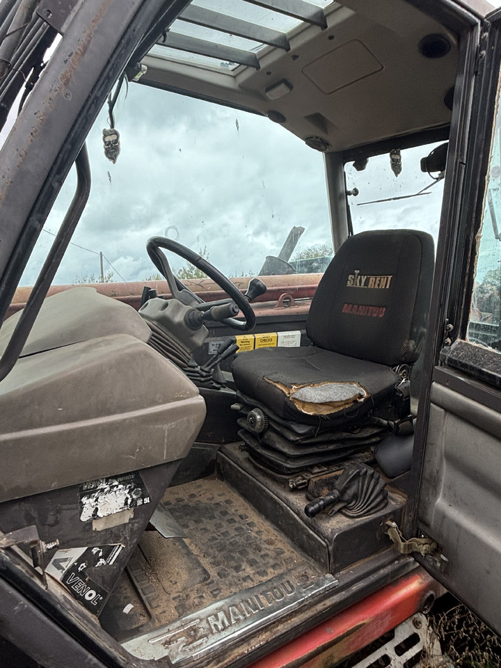 Manitou MT 1740 SLT - Ładowarka Teleskopowa - Fotel Kanapa Siedzenie Kierowcy - Säte för Teleskoplastar: bild 1 Manitou MT 1740 SLT - Ładowarka Teleskopowa - Fotel Kanapa Siedzenie Kierowcy - Säte för Teleskoplastar: bild 1