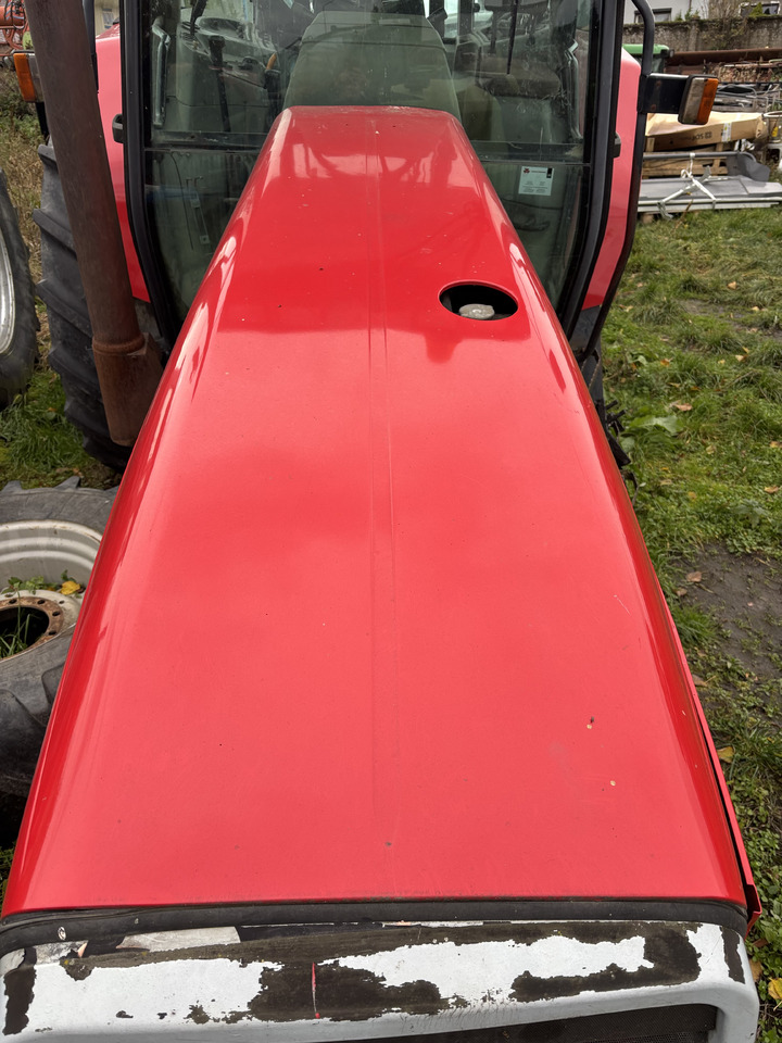 Massey Ferguson 8160 Maska Obudowa CZĘŚCI - Huv för Lantbruksmaskiner: bild 1 Massey Ferguson 8160 Maska Obudowa CZĘŚCI - Huv för Lantbruksmaskiner: bild 1