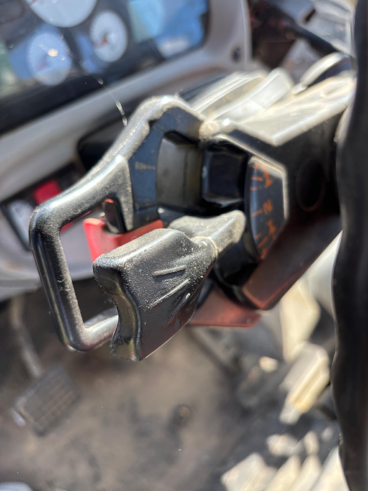 Massey Ferguson 8480 Dźwignia Rewersu 3789724M93 - Hytt och interiör för Lantbruksmaskiner: bild 1 Massey Ferguson 8480 Dźwignia Rewersu 3789724M93 - Hytt och interiör för Lantbruksmaskiner: bild 1