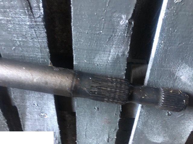 Massey Ferguson - Półoś - Drivaxel för Lantbruksmaskiner: bild 3 Massey Ferguson - Półoś - Drivaxel för Lantbruksmaskiner: bild 3