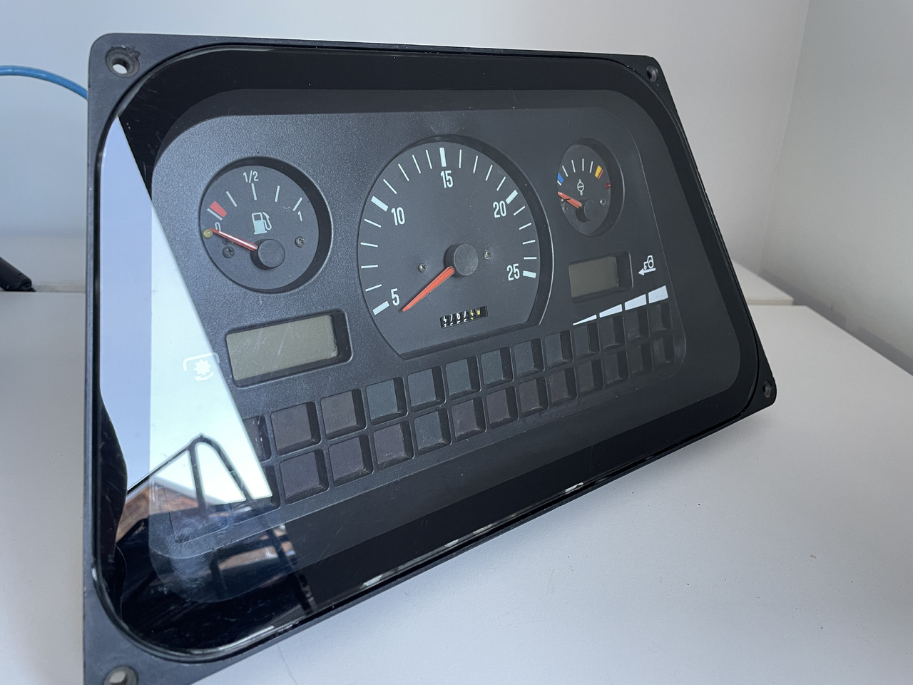 Massey Fergusson 6100 8100 - licznik zegary 3712846M95 - Instrumentbräda för Traktor: bild 1 Massey Fergusson 6100 8100 - licznik zegary 3712846M95 - Instrumentbräda för Traktor: bild 1