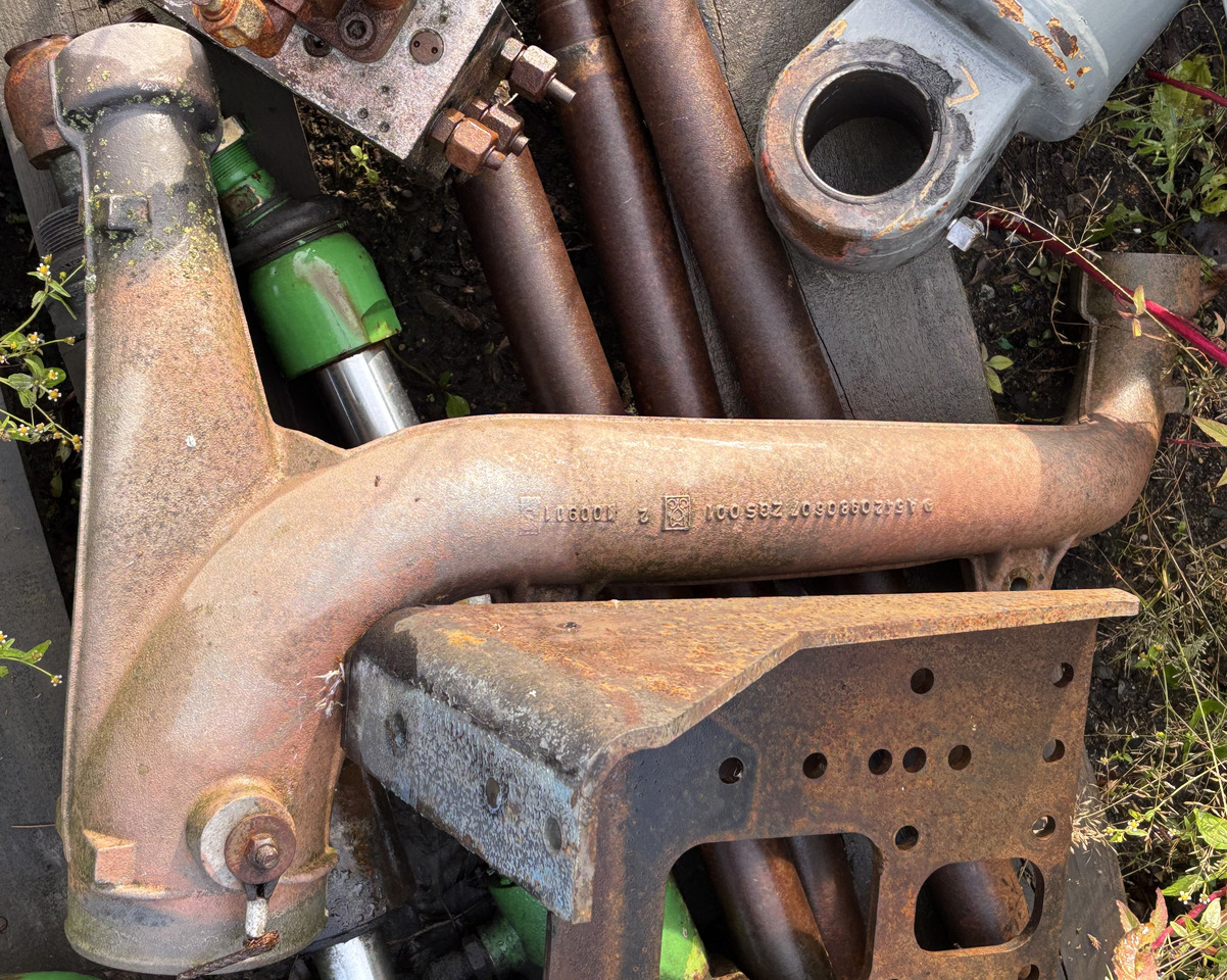 Mercedes A5420980607 5420980607 Kolektor - Avgasgrenrör för Lastbil: bild 1 Mercedes A5420980607 5420980607 Kolektor - Avgasgrenrör för Lastbil: bild 1