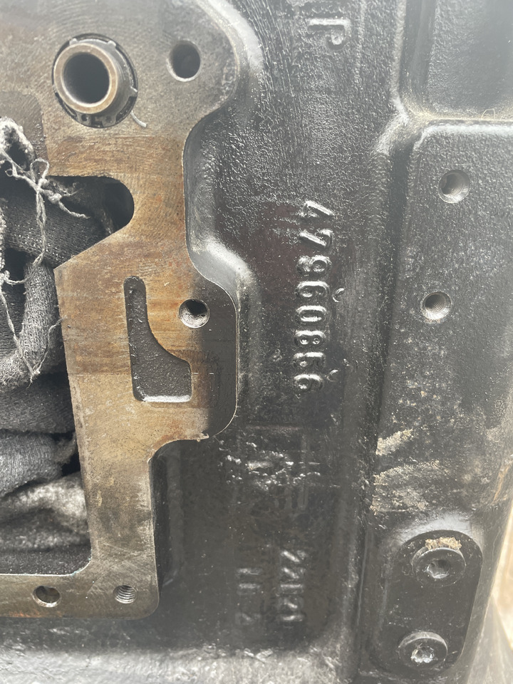 New Holland T7.225 - skrzynia biegów 47960856 - Växellåda för Lantbruksmaskiner: bild 5 New Holland T7.225 - skrzynia biegów 47960856 - Växellåda för Lantbruksmaskiner: bild 5