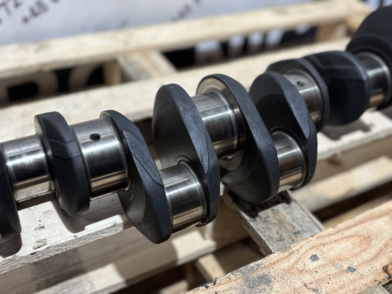 PERKINS 1006.60 1006.60T Wał Korbowy ZZ90085 YA YB YD YG - Vevaxel för Lantbruksmaskiner: bild 3 PERKINS 1006.60 1006.60T Wał Korbowy ZZ90085 YA YB YD YG - Vevaxel för Lantbruksmaskiner: bild 3