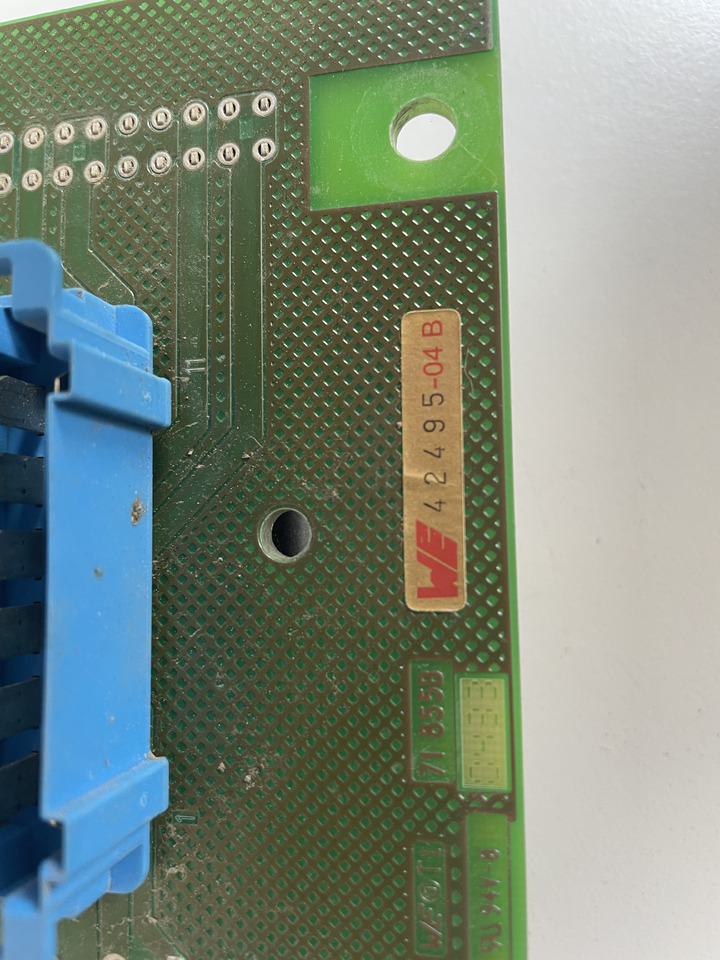 Renault Claas Ares - płyta bezpieczników 7700067489 - Säkring: bild 5 Renault Claas Ares - płyta bezpieczników 7700067489 - Säkring: bild 5