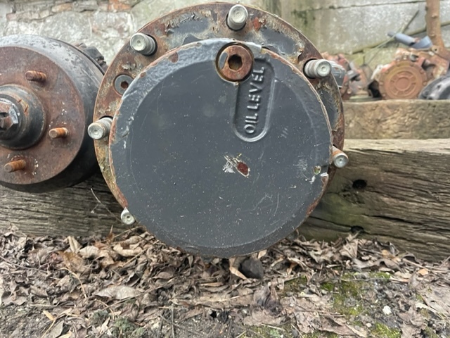 Valtra n93 n94 - Zwolnica | Zwrotnica | Most Napędowy | Atak - Talerz - Axel och reservdelar för Lantbruksmaskiner: bild 4 Valtra n93 n94 - Zwolnica | Zwrotnica | Most Napędowy | Atak - Talerz - Axel och reservdelar för Lantbruksmaskiner: bild 4