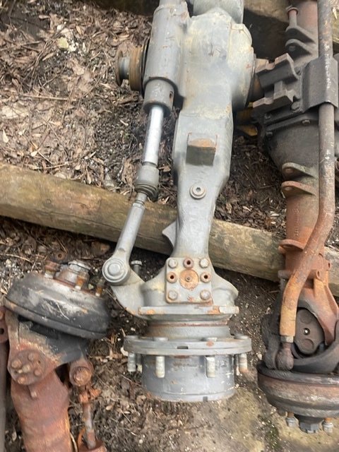 Valtra n93 n94 - Zwolnica | Zwrotnica | Most Napędowy | Atak - Talerz - Axel och reservdelar för Lantbruksmaskiner: bild 1 Valtra n93 n94 - Zwolnica | Zwrotnica | Most Napędowy | Atak - Talerz - Axel och reservdelar för Lantbruksmaskiner: bild 1