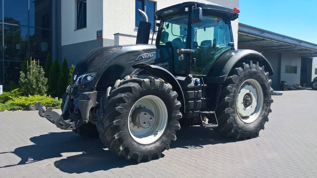 Valtra s394 - Most Przedni - Framaxel för Lantbruksmaskiner: bild 1 Valtra s394 - Most Przedni - Framaxel för Lantbruksmaskiner: bild 1
