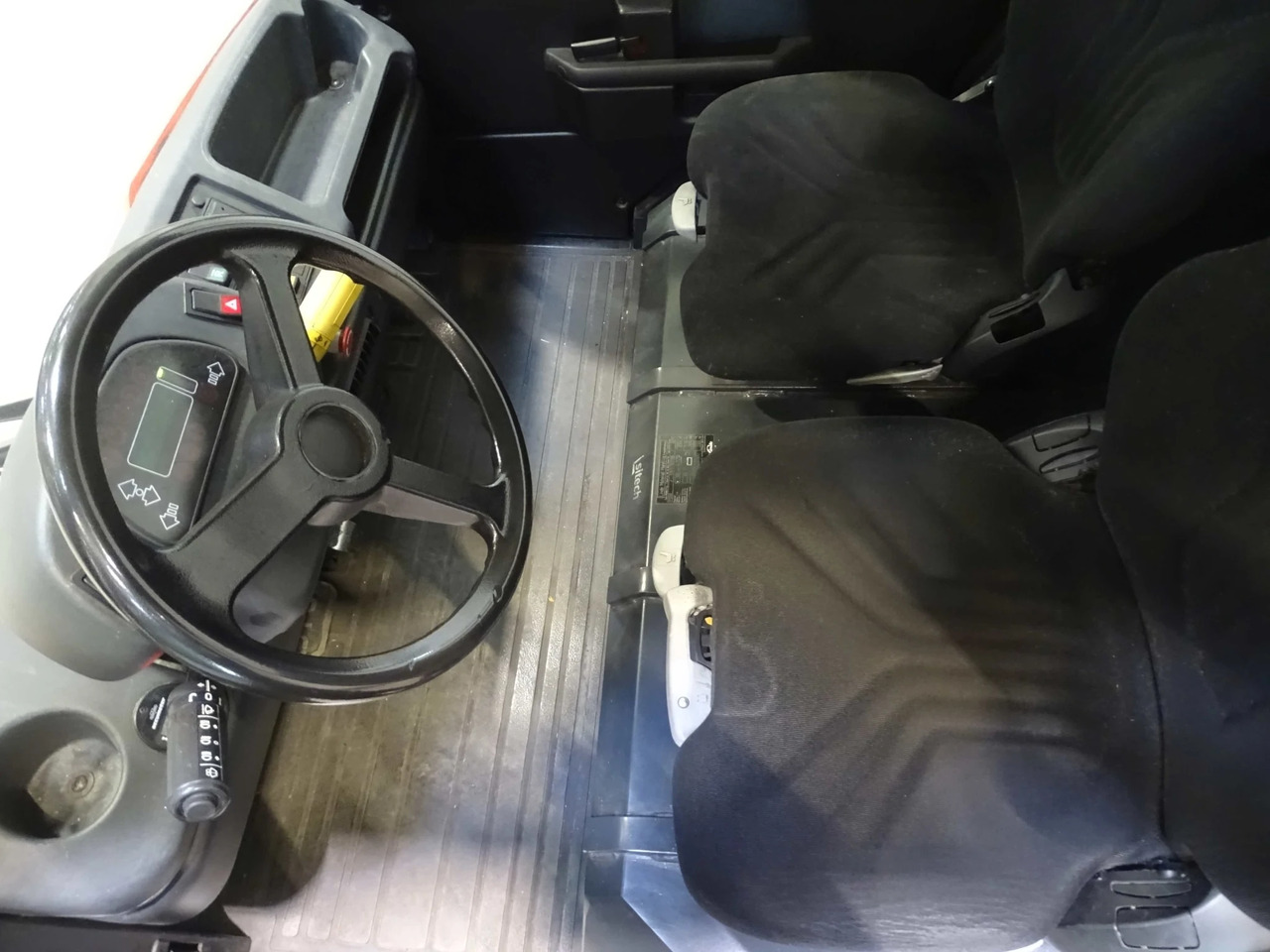 Linde P250 - Dragtruck: bild 3 Linde P250 - Dragtruck: bild 3