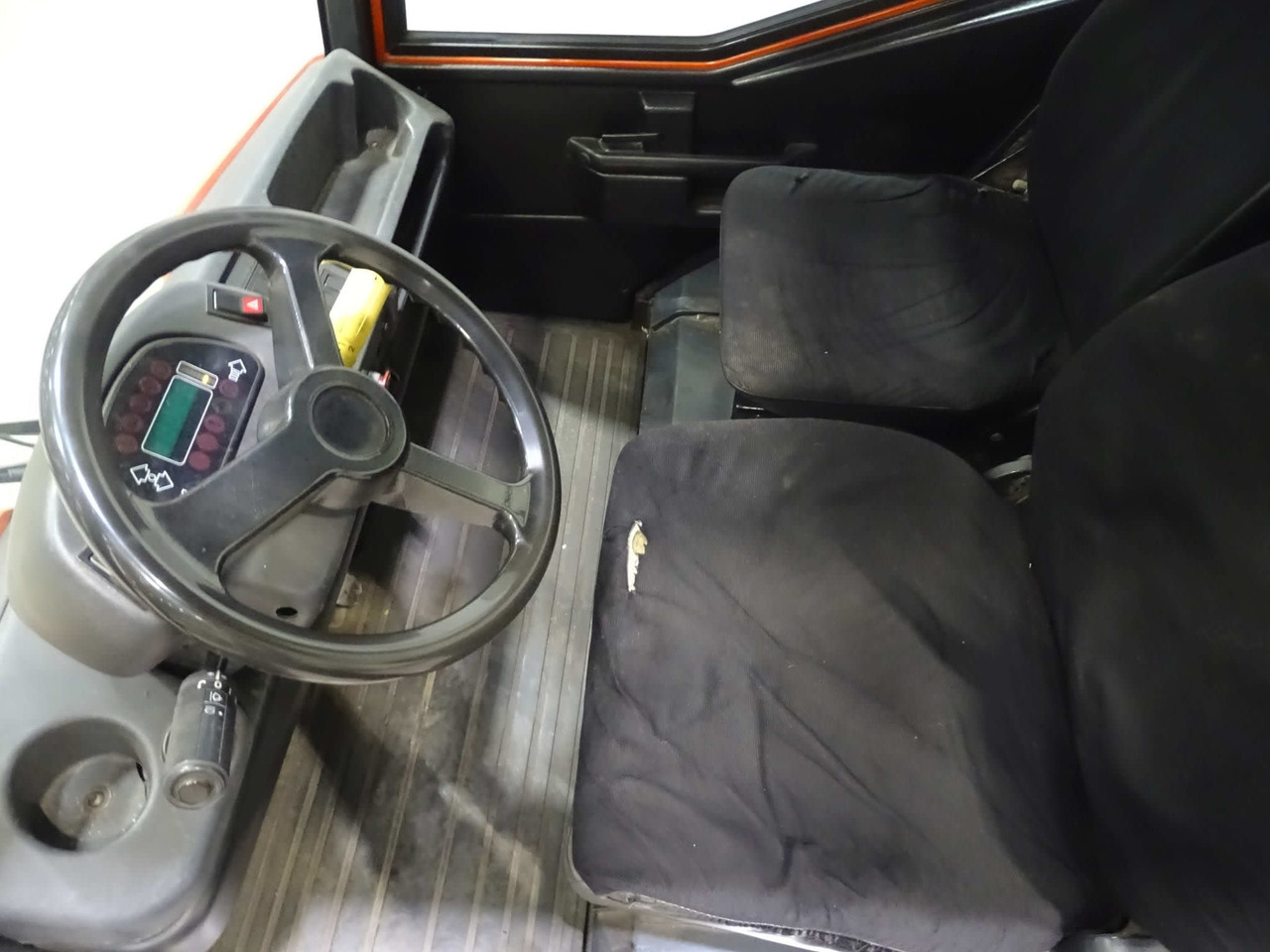 Linde P250 - Dragtruck: bild 3 Linde P250 - Dragtruck: bild 3