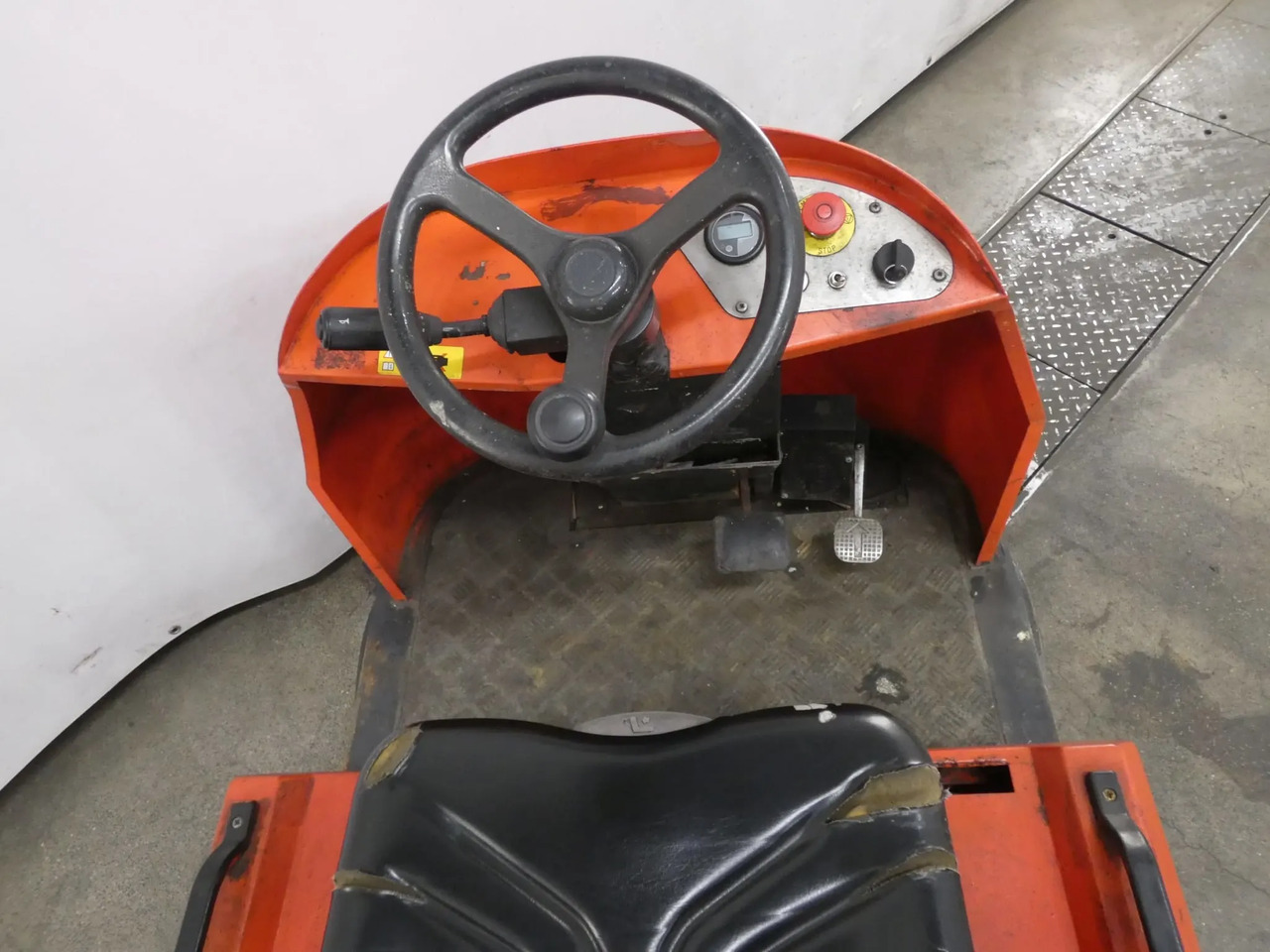 Linde T800 - Dragtruck: bild 3 Linde T800 - Dragtruck: bild 3