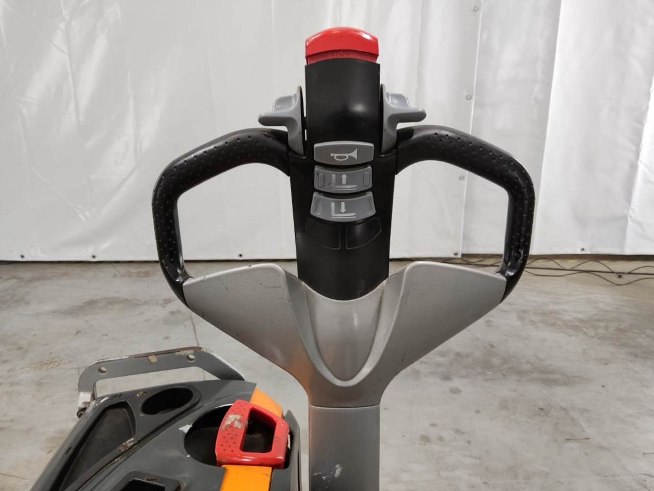 STILL EXU18 - Låglyftar: bild 3 STILL EXU18 - Låglyftar: bild 3