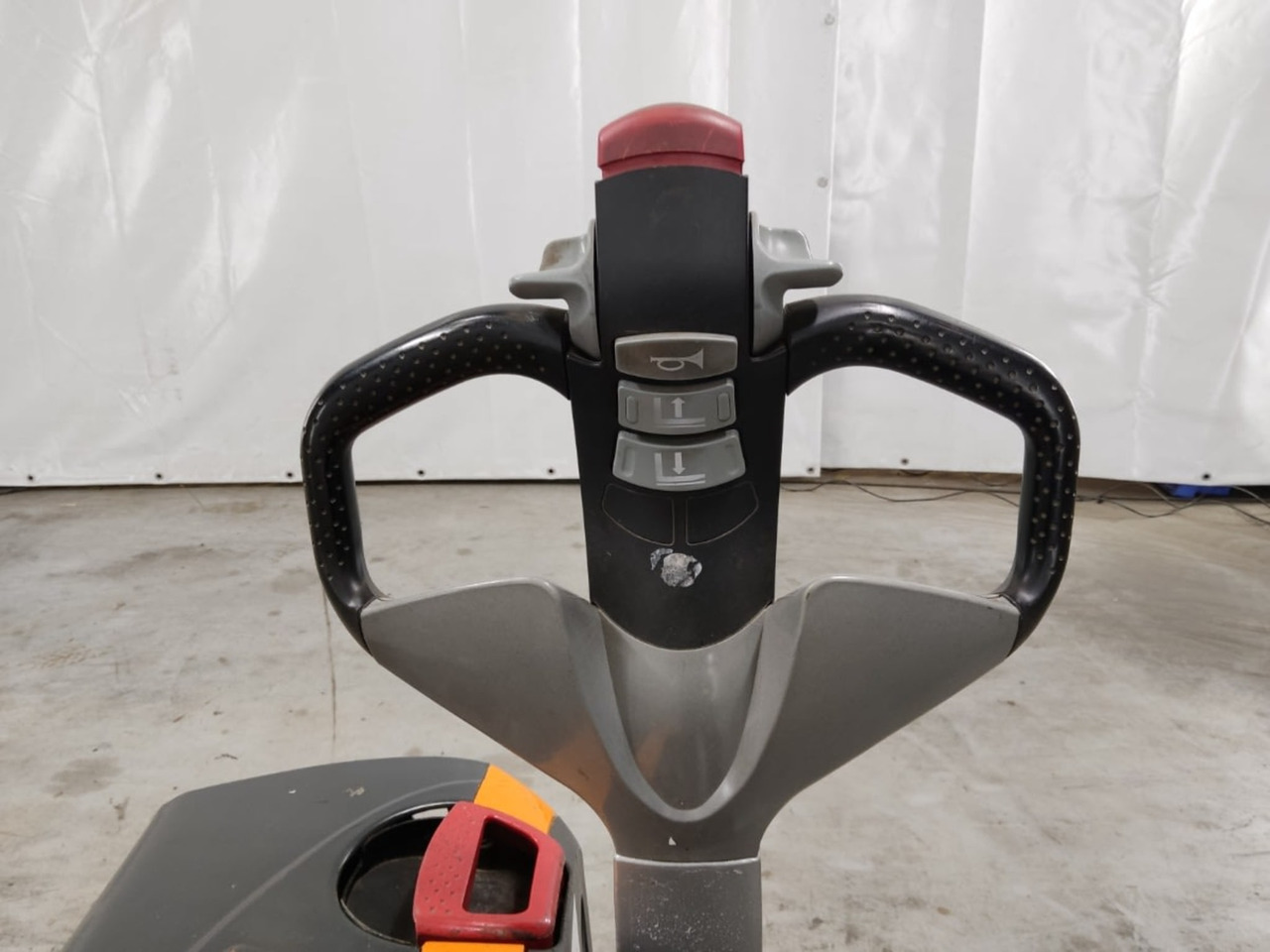 STILL EXU18 - Låglyftar: bild 3 STILL EXU18 - Låglyftar: bild 3