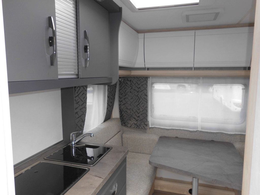 Hobby De Luxe 400 SFe 1500kg., Fahrradträger - Husvagn: bild 4 Hobby De Luxe 400 SFe 1500kg., Fahrradträger - Husvagn: bild 4