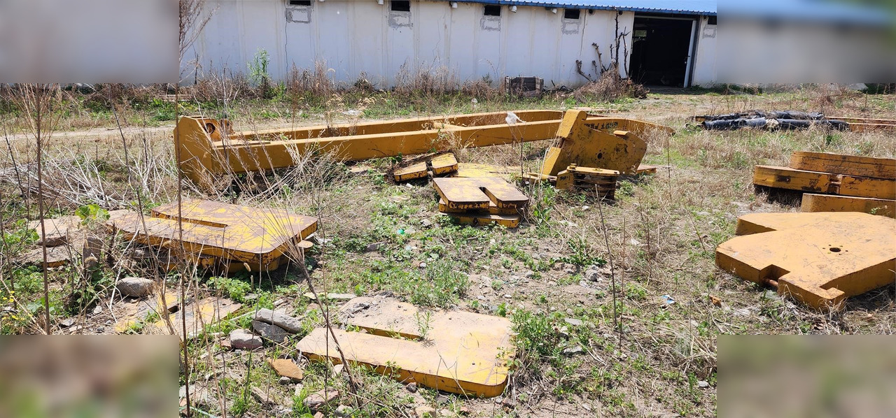 1990 KOMATSU D155C - Rörläggare: bild 5 1990 KOMATSU D155C - Rörläggare: bild 5