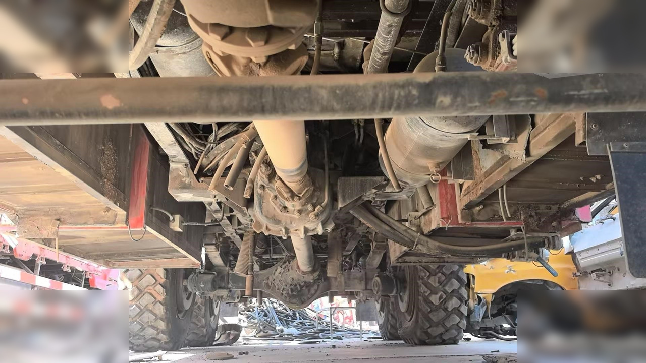 1995 ROSENBAUER FOX - Släck/ Räddningsvagn: bild 5 1995 ROSENBAUER FOX - Släck/ Räddningsvagn: bild 5